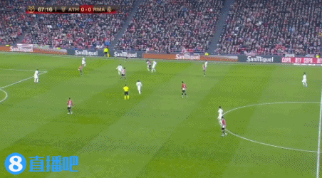 记者：埃斯特旺已抵达伦敦，将于周一加入切尔西的训练