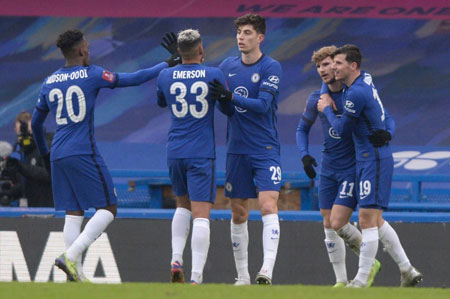 TA专栏：双足怪谢尔基，英超联赛的特立独行者