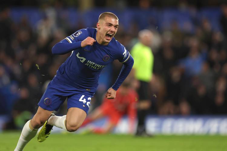 梅西：瓜迪奥拉是历史第一主教练！他伟大是因为风格！